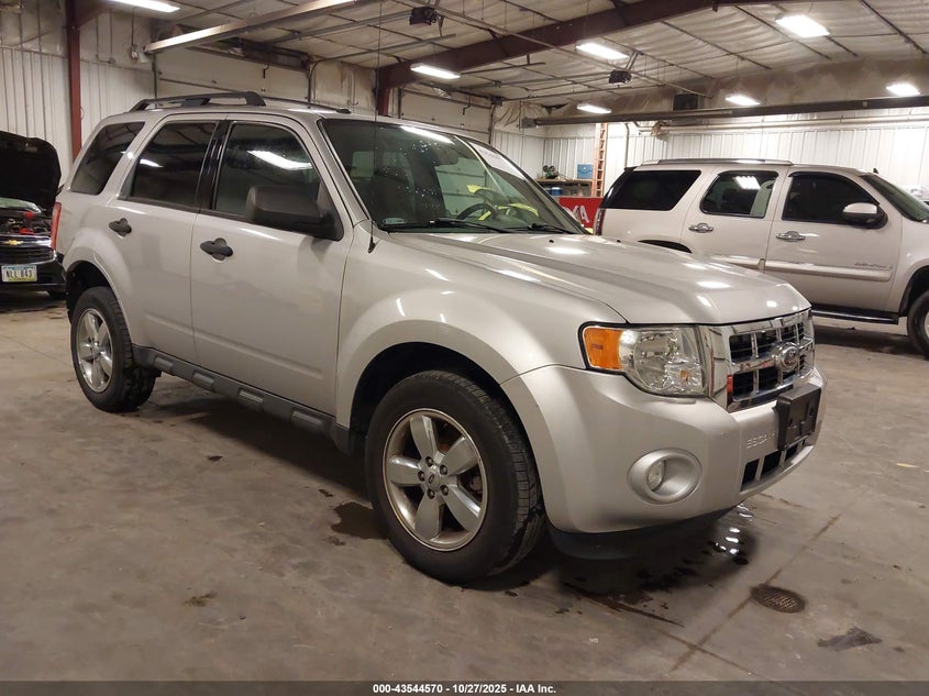 FORD ESCAPE XLT
