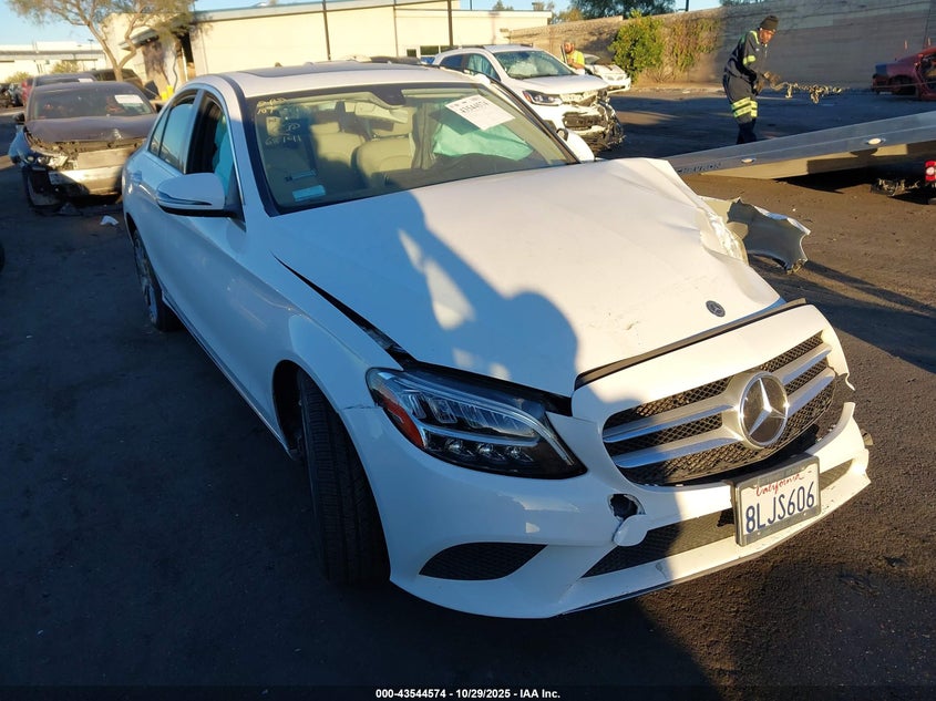 MERCEDES-BENZ C-CLASS C 300