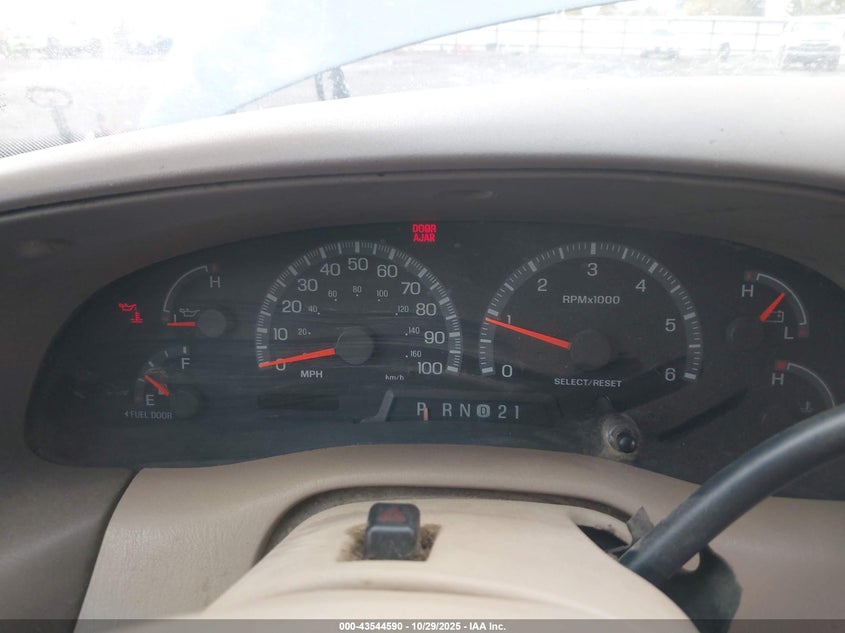 1FMRU1766XLA48294 1999 FORD EXPEDITION photo no. 7