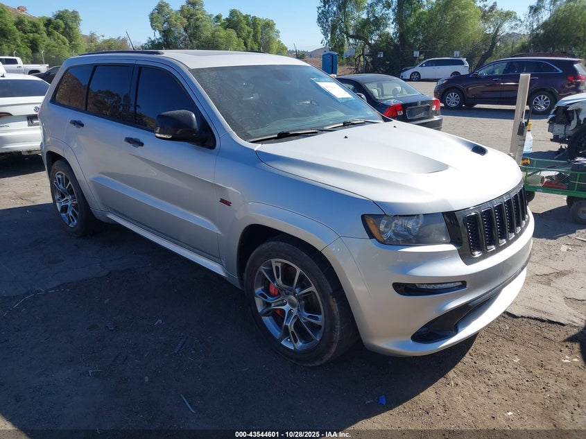 JEEP GRAND CHEROKEE SRT8