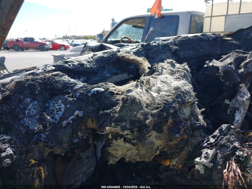 2008 BMW X5 4.8I VIN: 5UXFE835X8L162602 Lot: 43544605