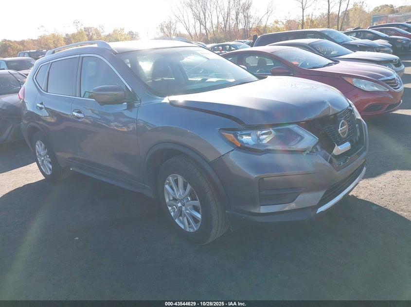 NISSAN ROGUE SV