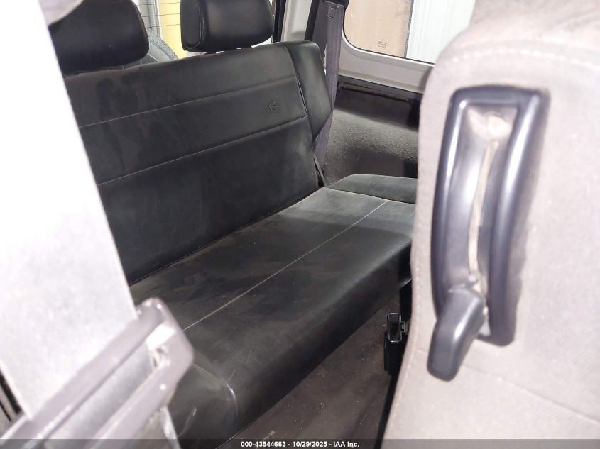 2002 Jeep Wrangler X VIN: 1J4FA39S02P716530 Lot: 43544663