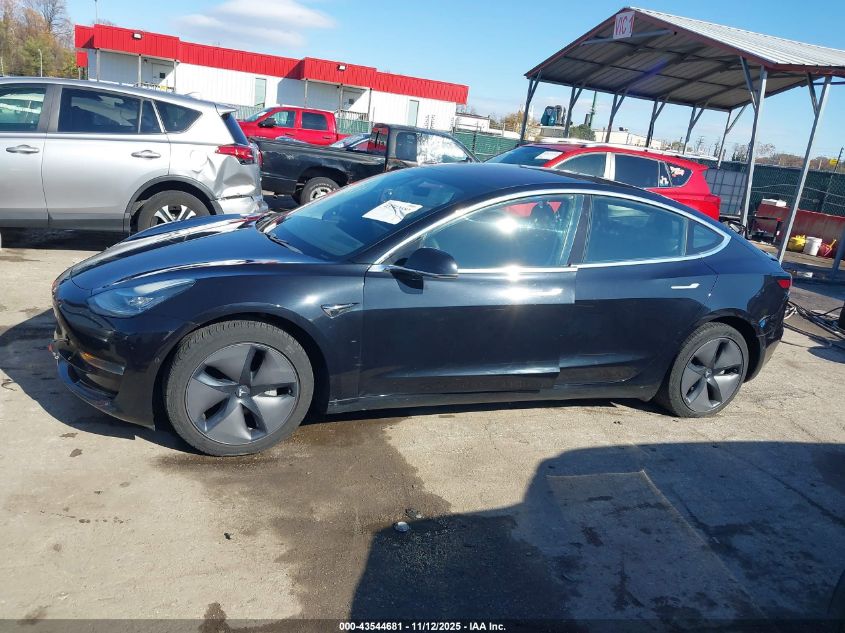 2018 Tesla Model 3 Long Range/Performance VIN: 5YJ3E1EB8JF070525 Lot: 43544681