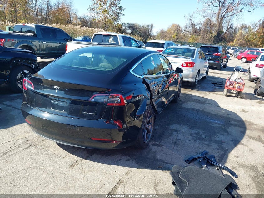 2018 Tesla Model 3 Long Range/Performance