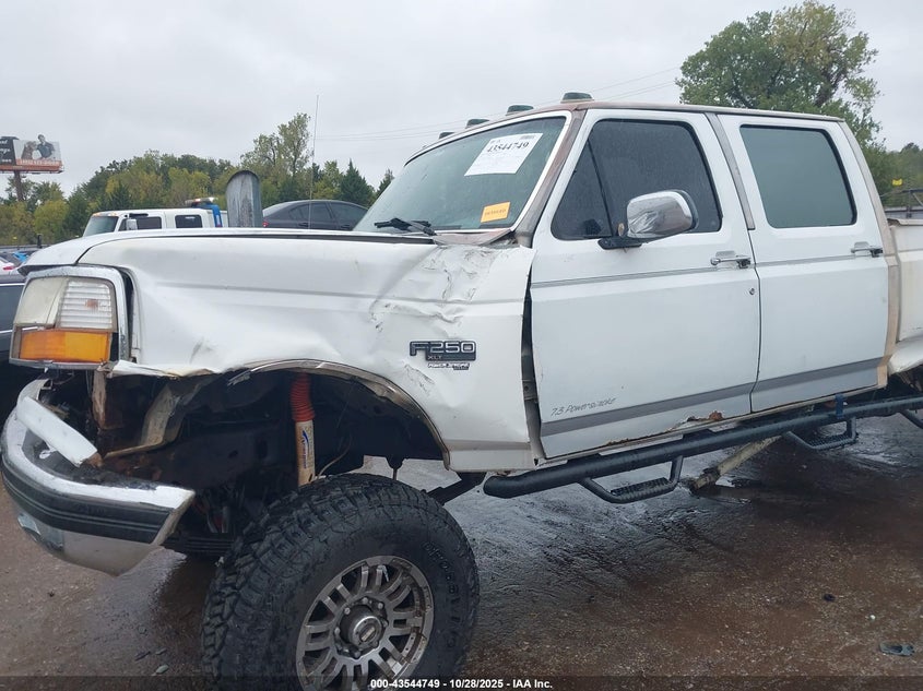 1996 Ford F350 VIN: 1FTJW36FXTEB50365 Lot: 43544749