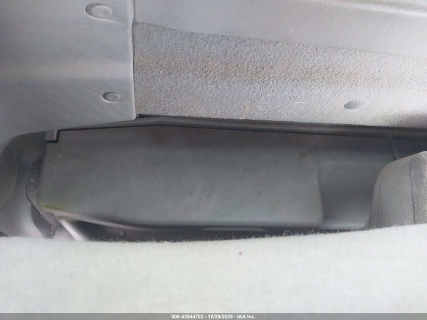 1999 Ford F-150 Lariat/Work Series/Xl/Xlt VIN: 1FTRF17W8XNB77365 Lot: 43544782