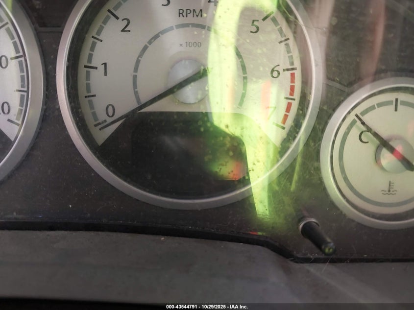 2008 Chrysler Town & Country Touring VIN: 2A8HR54P68R721589 Lot: 43544791