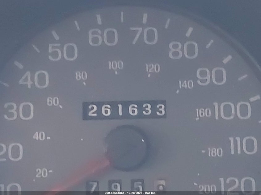 1999 Mercury Grand Marquis Gs VIN: 2MEFM74W4XX649266 Lot: 43544861