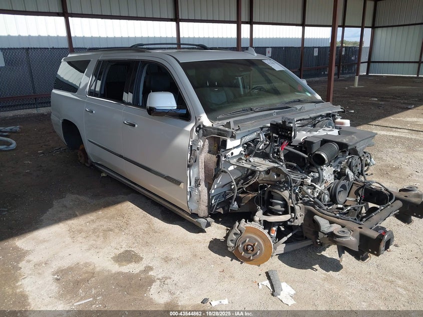 CADILLAC ESCALADE PREMIUM COLLECTION