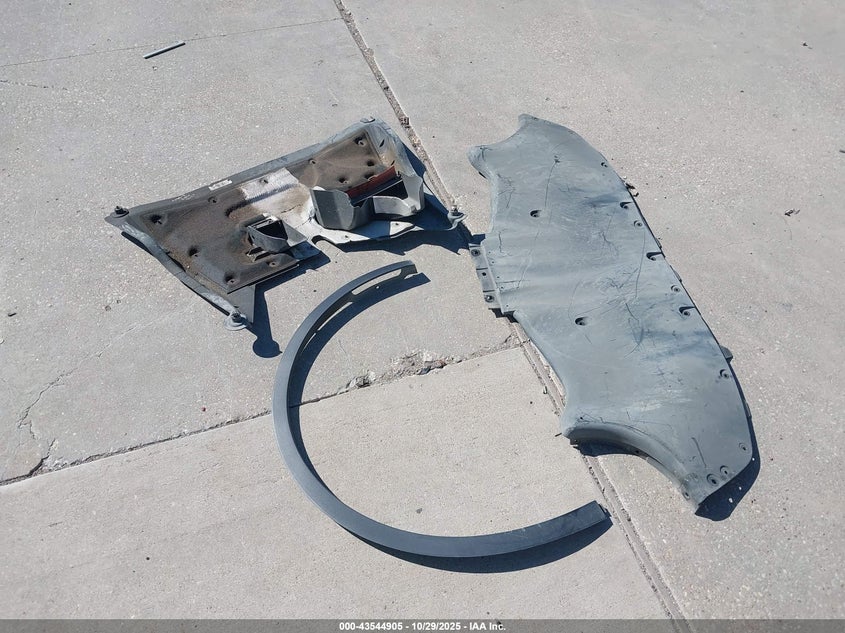 2023 Tesla Model Y Performance Dual Motor All-Wheel Drive VIN: 7SAYGDEF6PF801002 Lot: 43544905