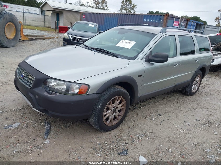 YV1SZ59HX41129118 2004 VOLVO XC70 photo no. 2