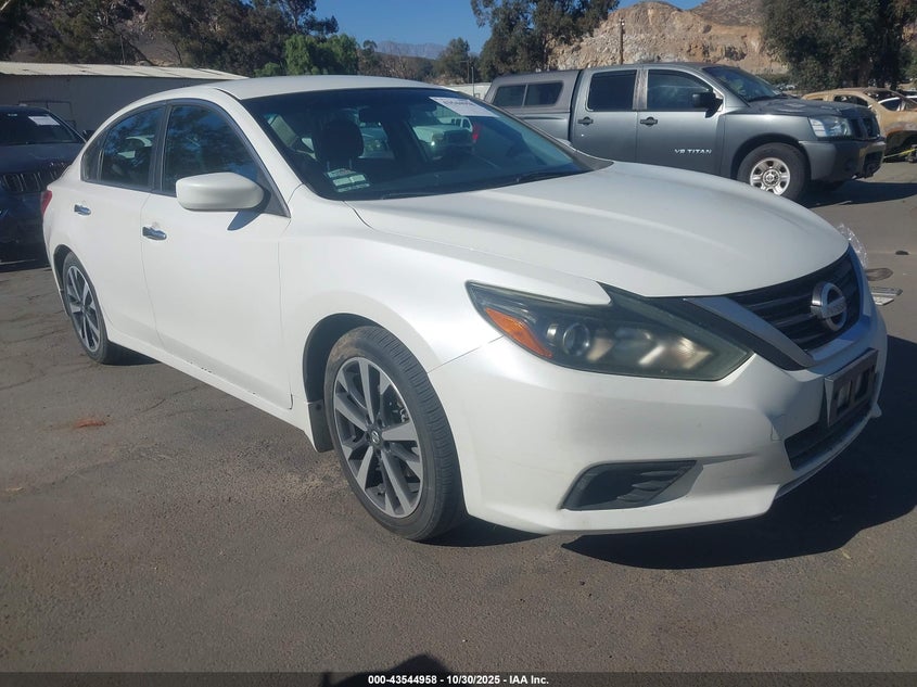 NISSAN ALTIMA 2.5 SR