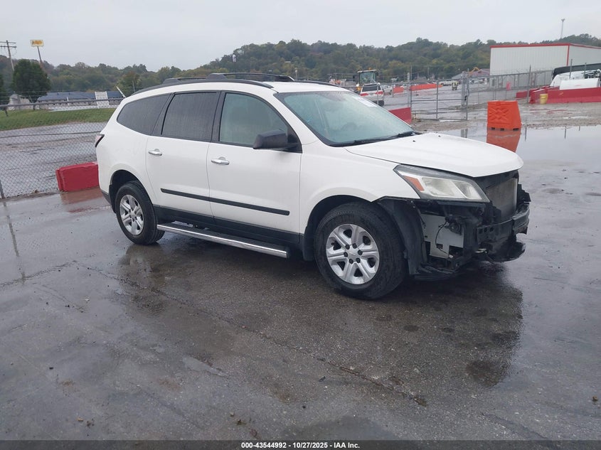 CHEVROLET TRAVERSE LS