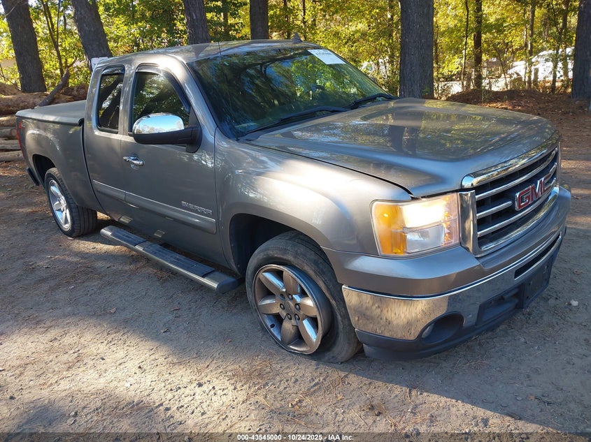 2013 GMC SIERRA 1500 SLE - 1GTR1VE03DZ205131