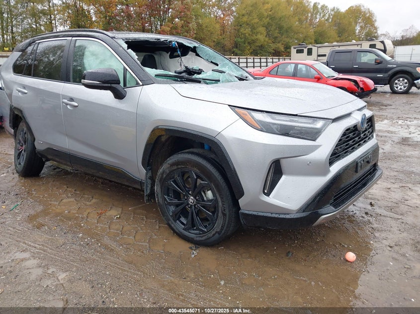 TOYOTA RAV4 HYBRID XSE