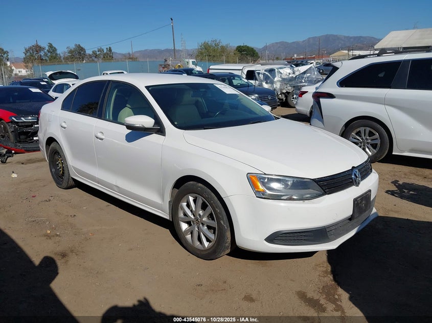 VOLKSWAGEN JETTA 2.5L SE