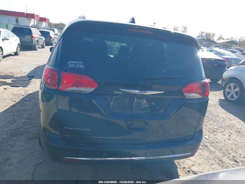 2020 Chrysler Pacifica Touring L VIN: 2C4RC1BG2LR114378 Lot: 43545086