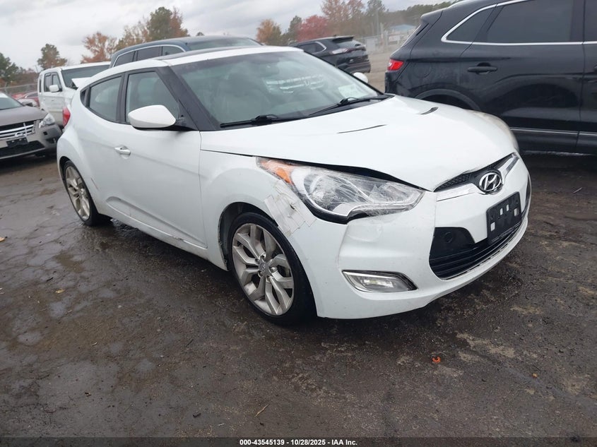 HYUNDAI VELOSTER BASE W/GRAY