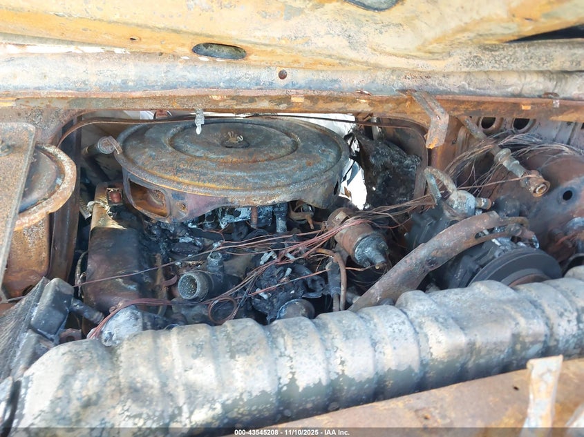 1987 Ford Econoline E350 Cutaway Van VIN: 1FDKE30L2HHB95176 Lot: 43545208