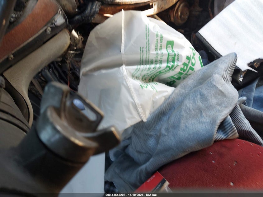 1987 Ford Econoline E350 Cutaway Van VIN: 1FDKE30L2HHB95176 Lot: 43545208