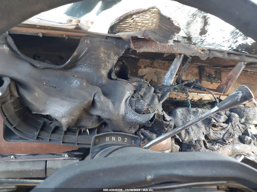 1987 Ford Econoline E350 Cutaway Van VIN: 1FDKE30L2HHB95176 Lot: 43545208