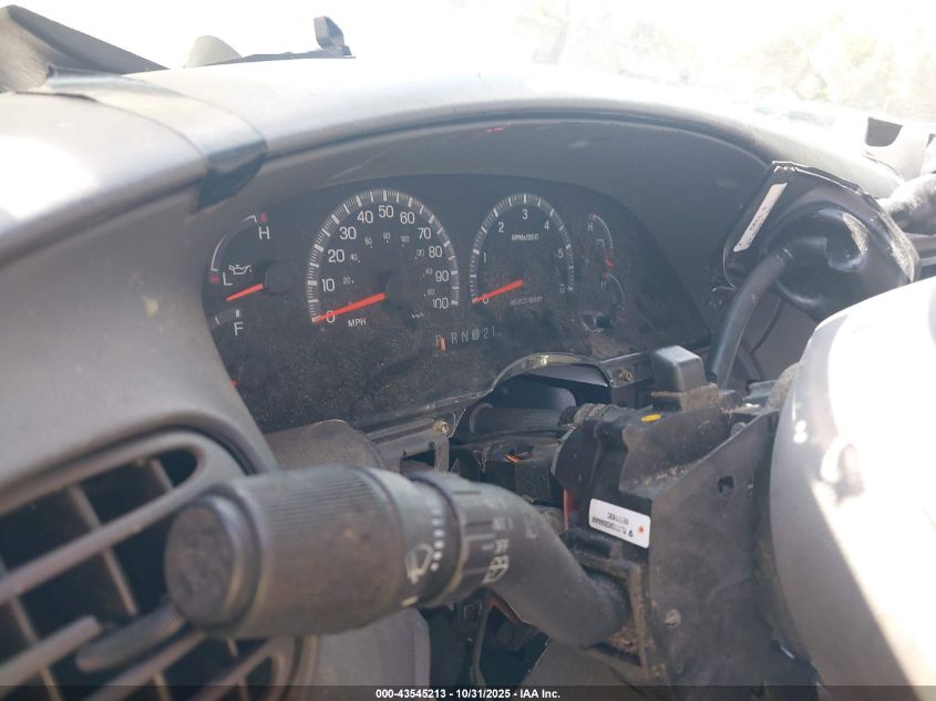 2000 Ford Expedition Xlt VIN: 1FMRU1564YLC11707 Lot: 43545213