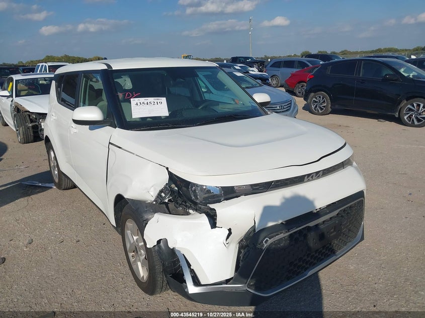 KIA SOUL LX