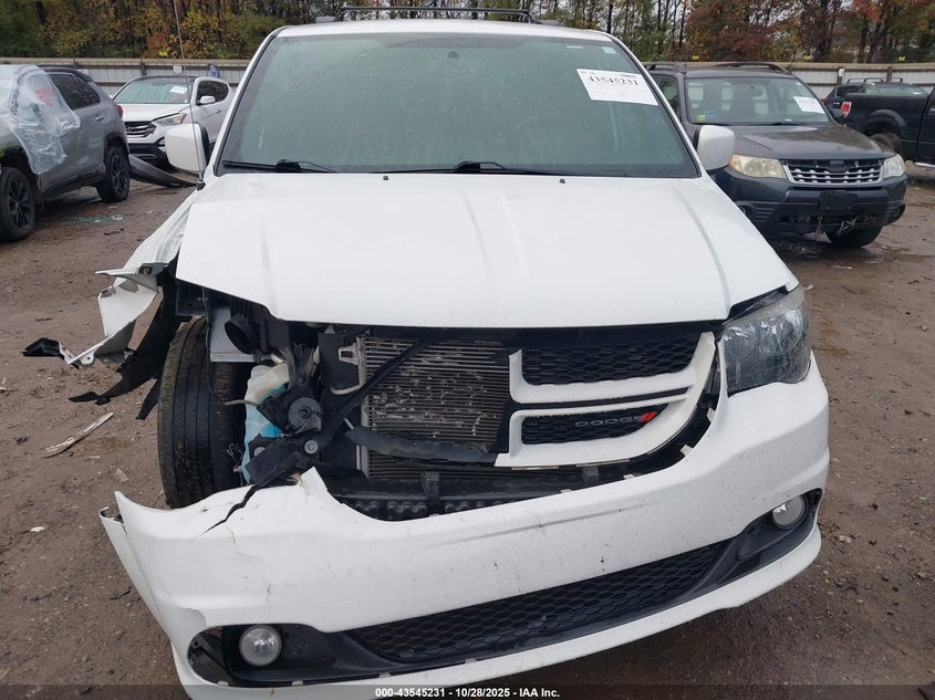 2018 Dodge Grand Caravan Gt VIN: 2C4RDGEG2JR249756 Lot: 43545231