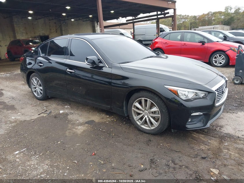 INFINITI Q50 PURE AWD
