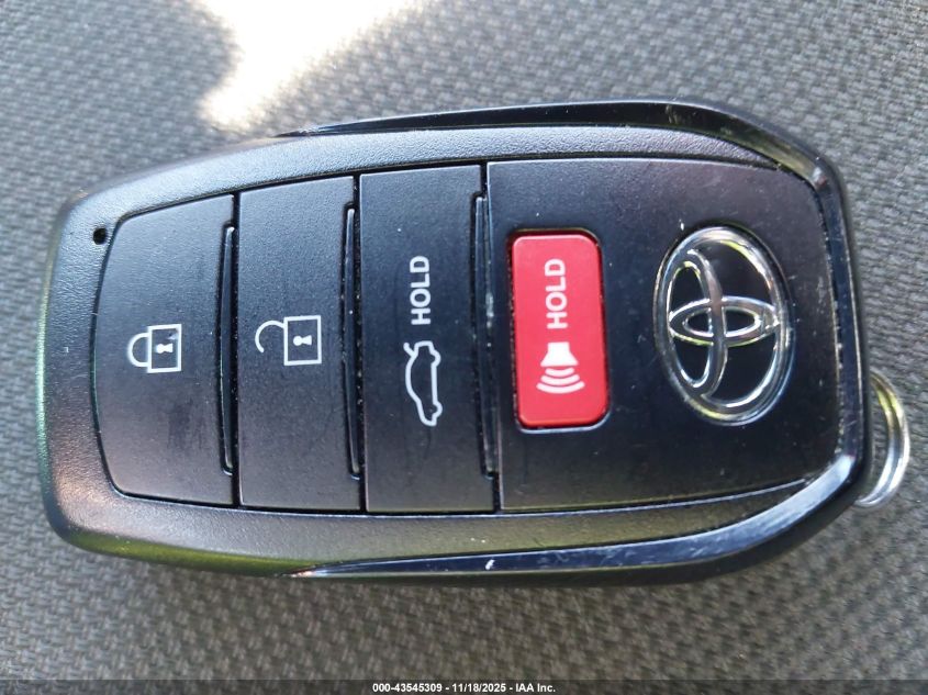 2025 Toyota Camry Le VIN: 4T1DAACK5SU111765 Lot: 43545309