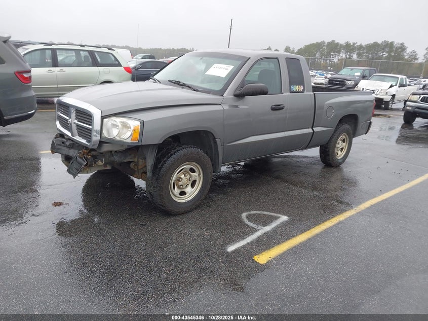 2005 Dodge Dakota St