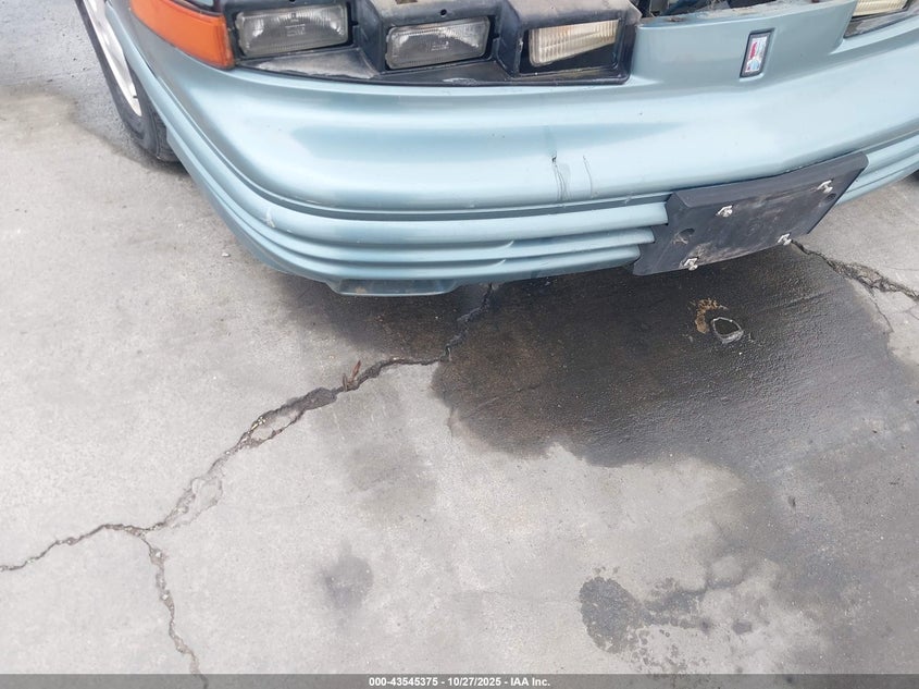 1995 Oldsmobile Cutlass Supreme Sl VIN: 1G3WH12M1SD353867 Lot: 43545375