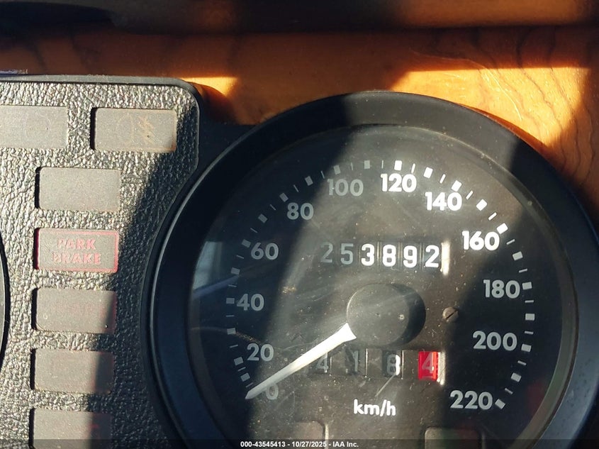 1987 Jaguar Xj6 Sovereign VIN: SAJCL1246HC470166 Lot: 43545413