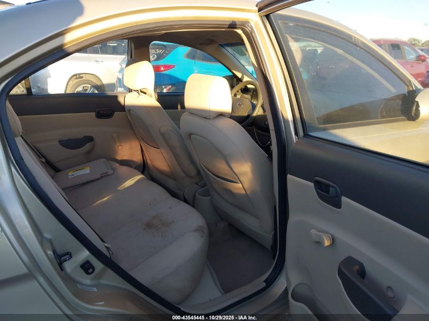 2007 Hyundai Accent Gls VIN: KMHCN46C37U098401 Lot: 43545445