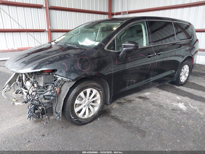 2C4RC1FG8LR123564 2020 CHRYSLER PACIFICA photo no. 2