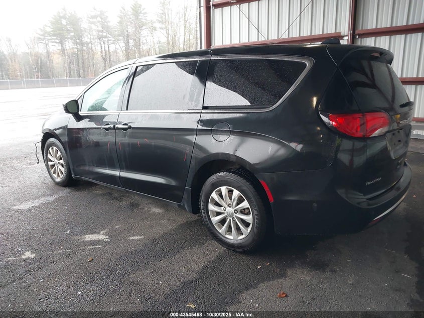 2C4RC1FG8LR123564 2020 CHRYSLER PACIFICA photo no. 3