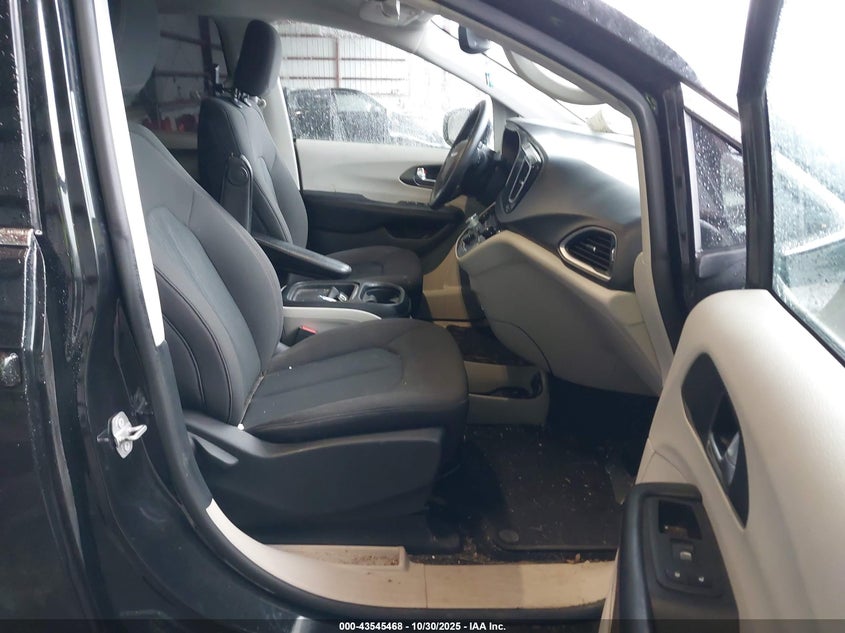 2C4RC1FG8LR123564 2020 CHRYSLER PACIFICA photo no. 5