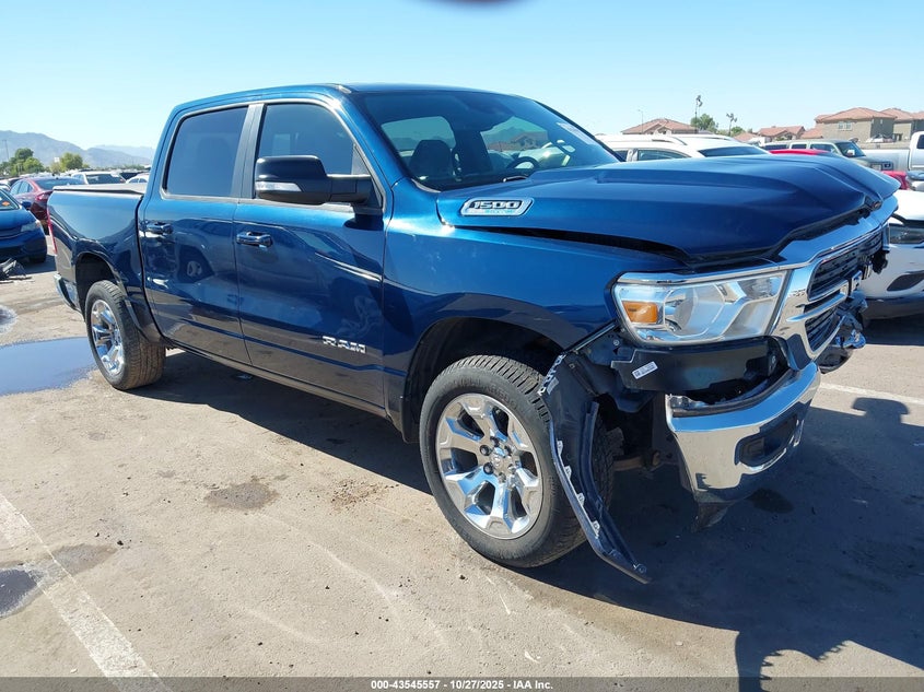 RAM 1500 BIG HORN 4X4 5 7 BOX