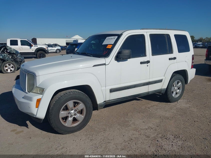 1C4PJLAK3CW102990 2012 JEEP LIBERTY (NORTH AMERICA) photo no. 2