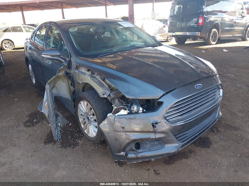 FORD FUSION SE LUXURY