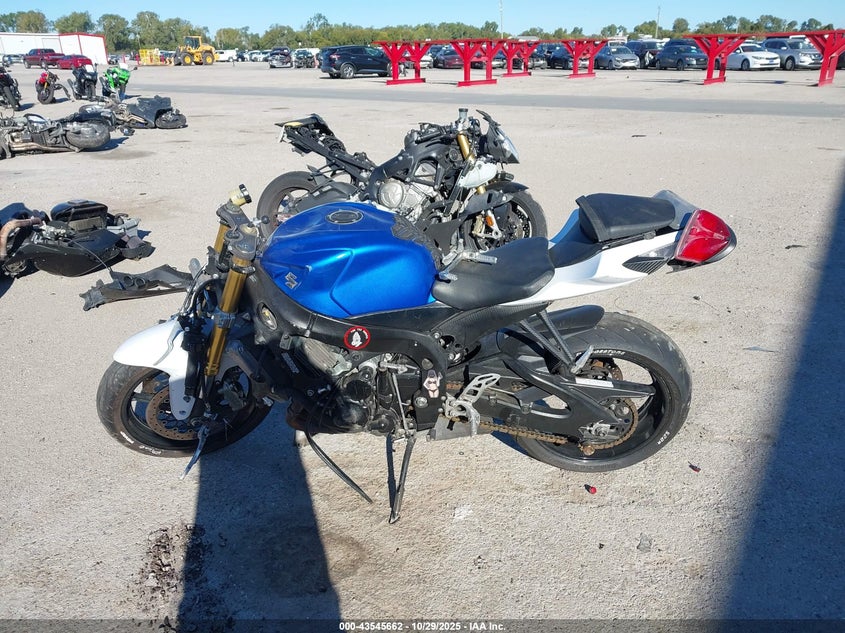 2014 Suzuki Gsx-R750 VIN: JS1GR7MA2E2100624 Lot: 43545662