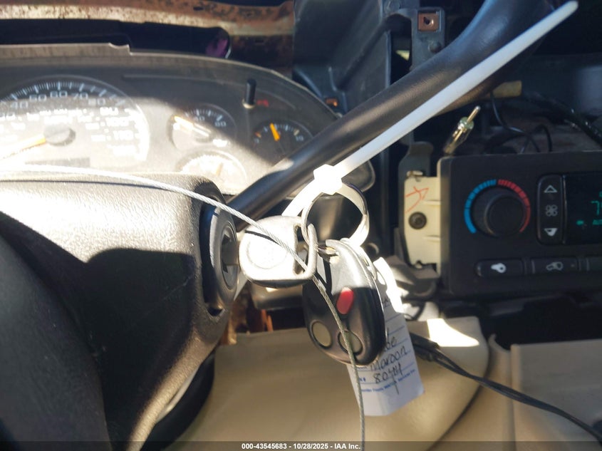 2004 Chevrolet Tahoe Lt VIN: 1GNEK13Z14R308044 Lot: 43545683