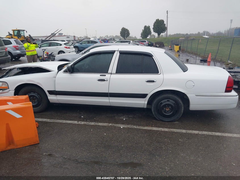 2004 Mercury Grand Marquis Gs VIN: 2MEFM74W84X617528 Lot: 43545707