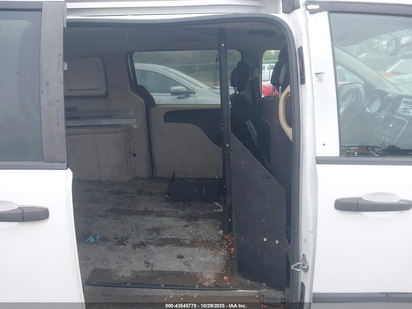 2014 Ram Cargo Tradesman VIN: 2C4JRGAG3ER428026 Lot: 43545779