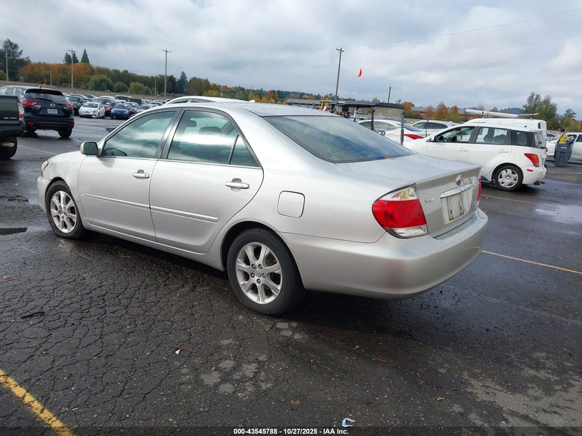 4T1BF30K86U117865 2006 TOYOTA CAMRY photo no. 3