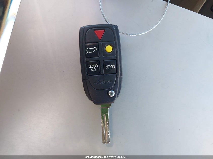 2006 Volvo Xc90 2.5T VIN: YV4CN592161256020 Lot: 43545896