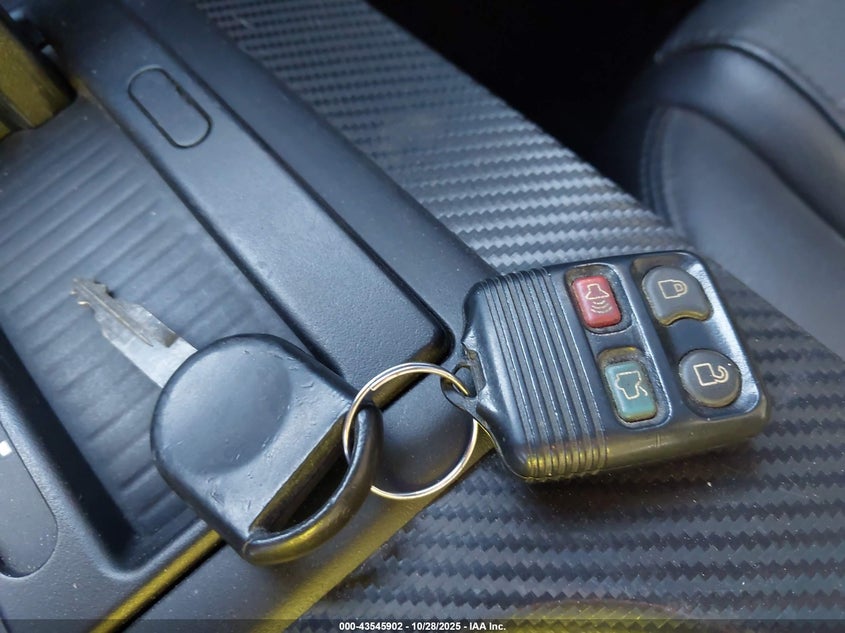 2006 Ford Mustang Gt VIN: 1ZVFT82H065213851 Lot: 43545902