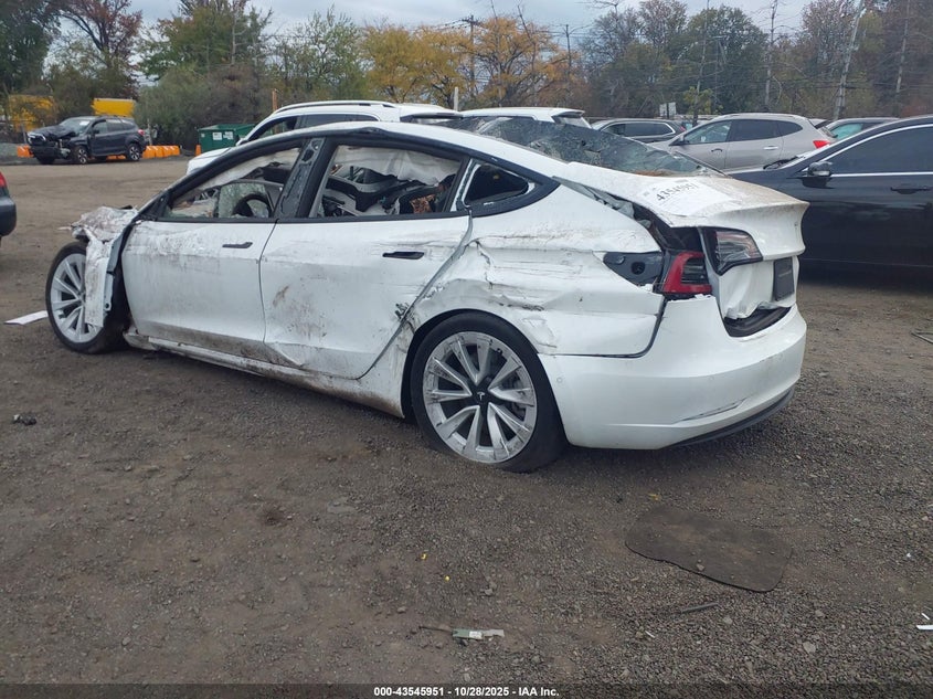 2022 TESLA MODEL 3 REAR-WHEEL DRIVE 5YJ3E1EA5NF330490