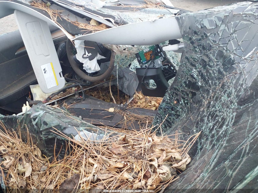 2022 TESLA MODEL 3 REAR-WHEEL DRIVE 5YJ3E1EA5NF330490